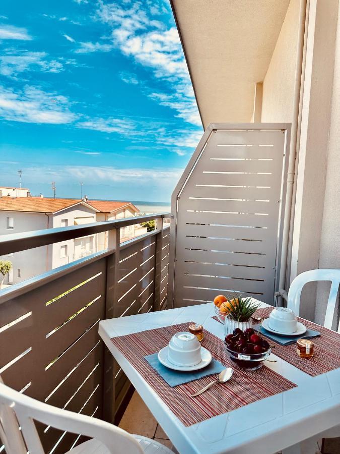 Residence Nautic Rimini Exterior foto